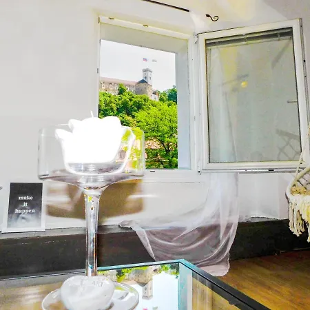 Old Town Theatre Staircase 公寓 *