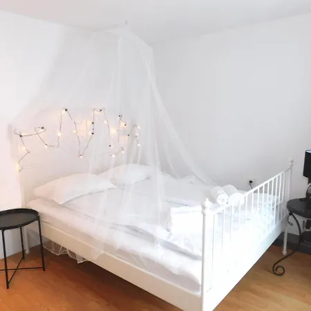 Old Town Theatre Staircase Appartement