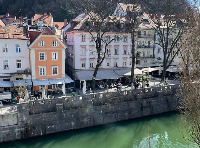 Apartament Old Town Theatre Staircase Lublana