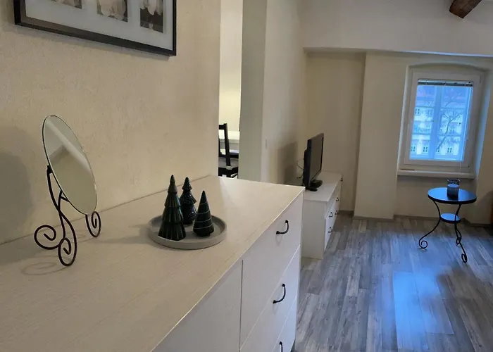 アパート Old Town Theatre Staircase リュブリャナ